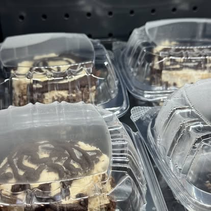 Fresh Desserts at BB's Bagels Alpharetta - Sweet Treats